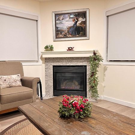 Appartement B212 Hot Tub, Ac X3, Parking, 2 Min To Banff Gate à Canmore Extérieur photo